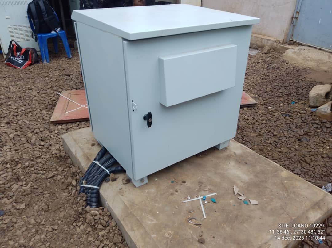 RECTIFIERS OUTDOOR 24 KW Face arrière